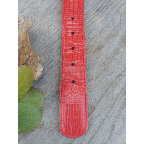Vintage Red Leather Lizard Print Womans Belt By Calderon - Picture 10 of 10